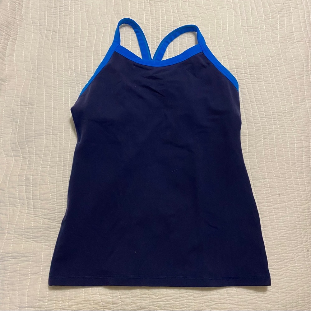 Lululemon tank